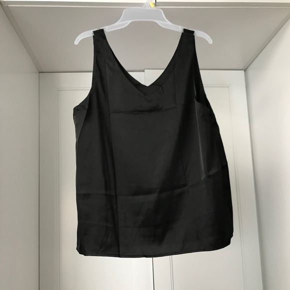 Zeagoo Women’s L Silky Sleeveless Black Tank Top Size Large NWT - Picture 2 of 5